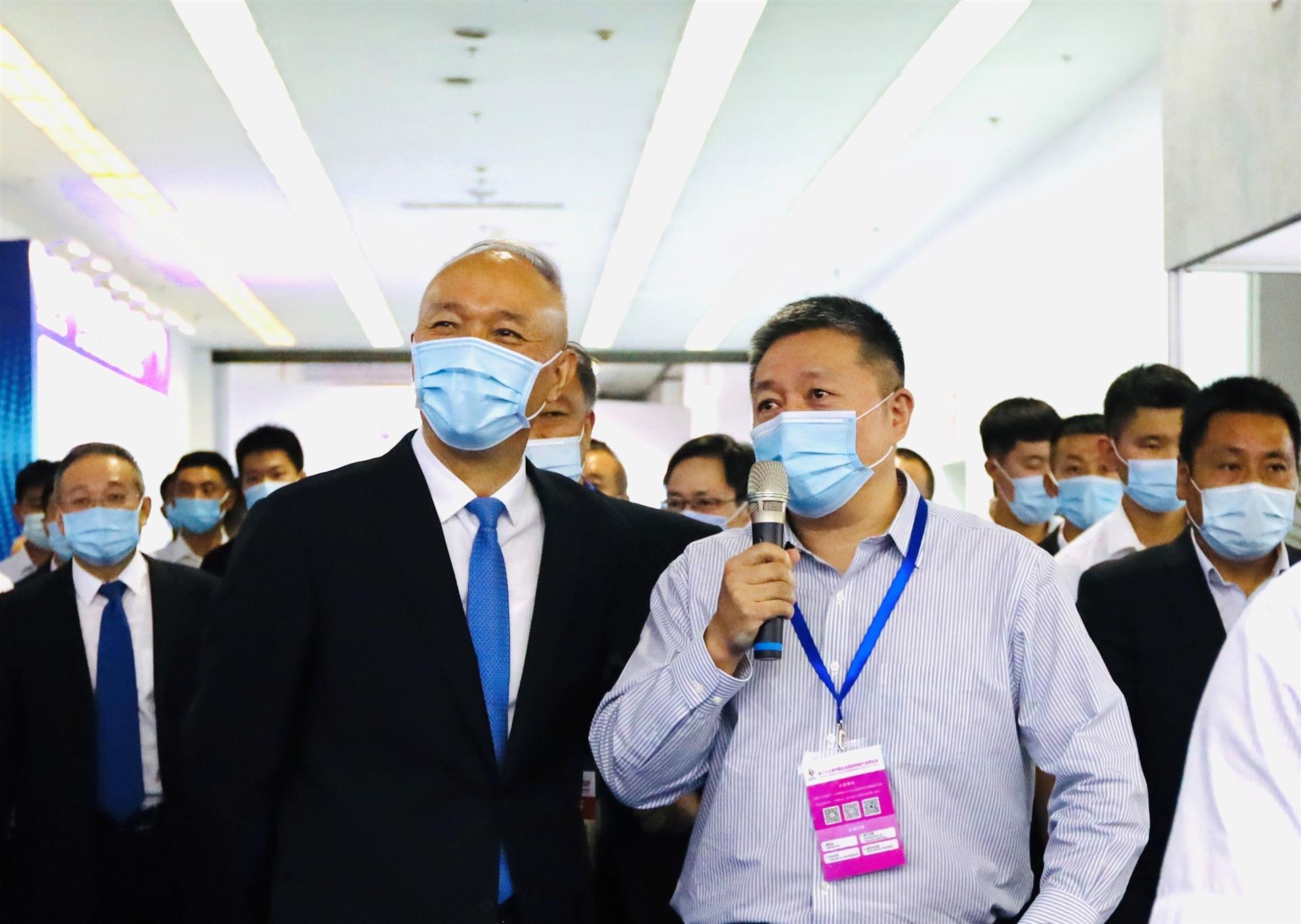 被操流水鸡巴视频【热点聚焦】蔡奇书记视察科博会首科院——工发组织联合展区，创新成果引起广泛关注